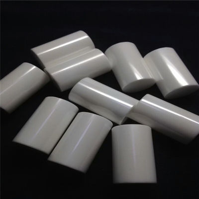 Precisão industrial que processa o tubo cerâmico da alumina