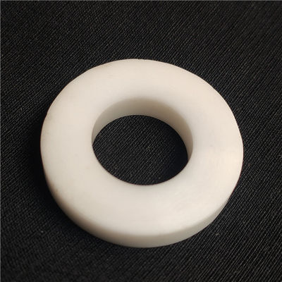 Os tamanhos diferentes vestem o anel cerâmico da alumina da pureza alta de resistência
