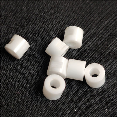 Precisão industrial que processa o tubo cerâmico da alumina