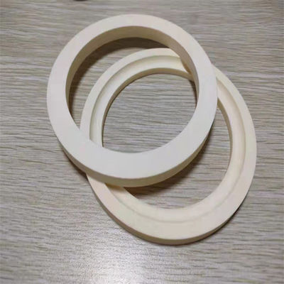 Os anéis cerâmicos 3.9g/Cm3 da alumina de grande resistência da fratura vestem - resistente