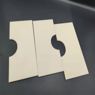 Superfície lisa do disco cerâmico de alta temperatura da alumina da resistência