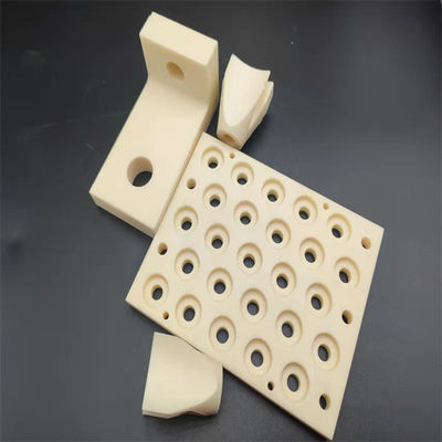 A placa do óxido de alumínio da elevada precisão do centro fazendo à máquina do CNC personalizou